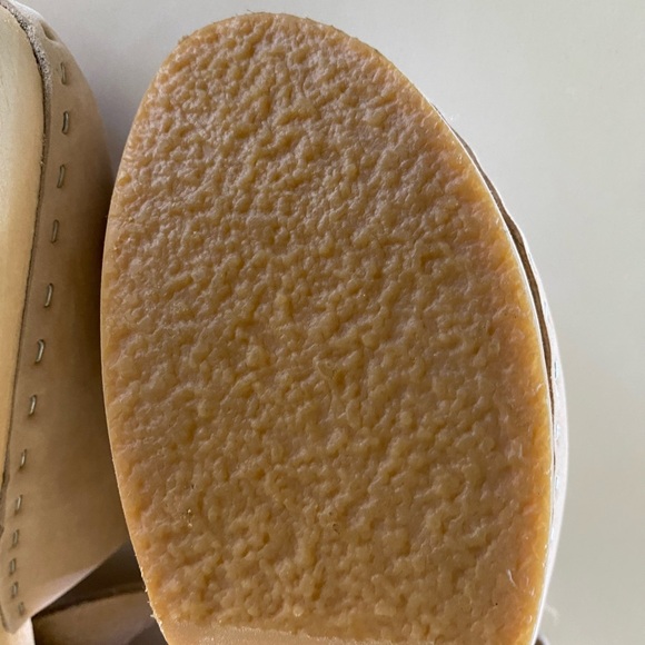 Bryr Emma Natural Leather Clogs - Picture 8 of 12